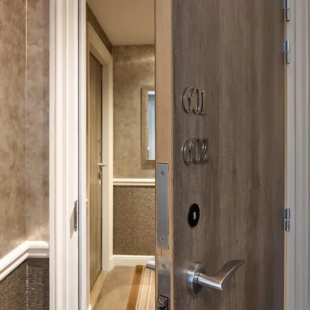 Hotel Regence Etoile 4*