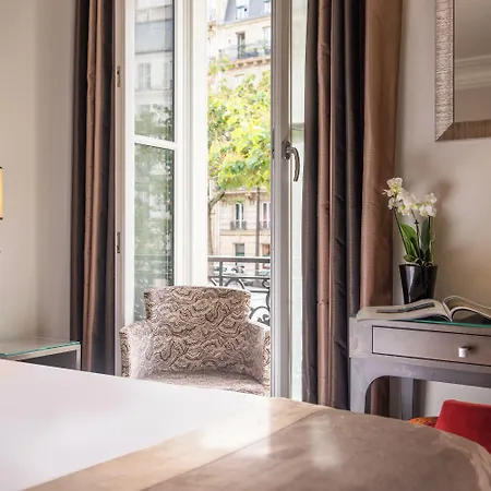 Regence Etoile Hotel