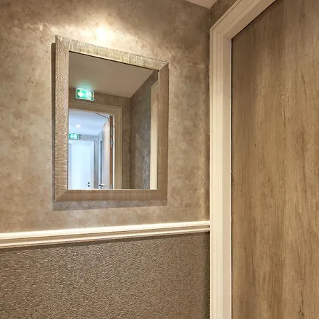 Regence Etoile 4* Paryż