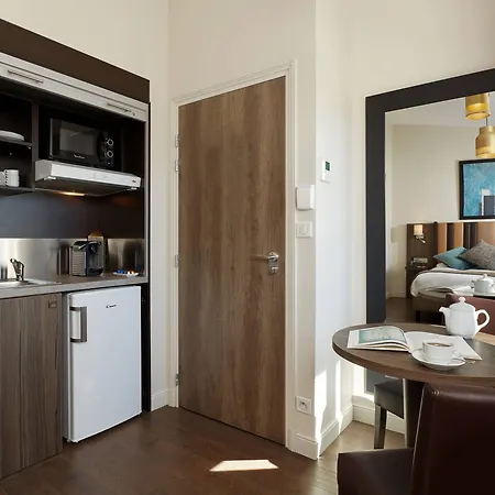 Regence Etoile 4* باريس
