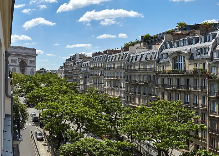 Regence Etoile Paris