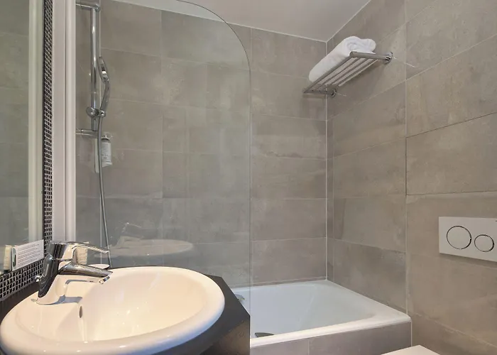 Otel Regence Etoile Paris