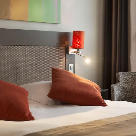 Regence Etoile Отель 4*