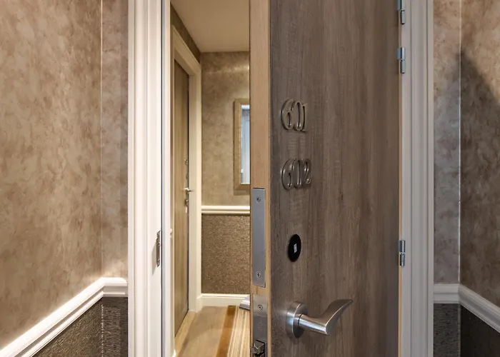 Hotel Regence Etoile 4*