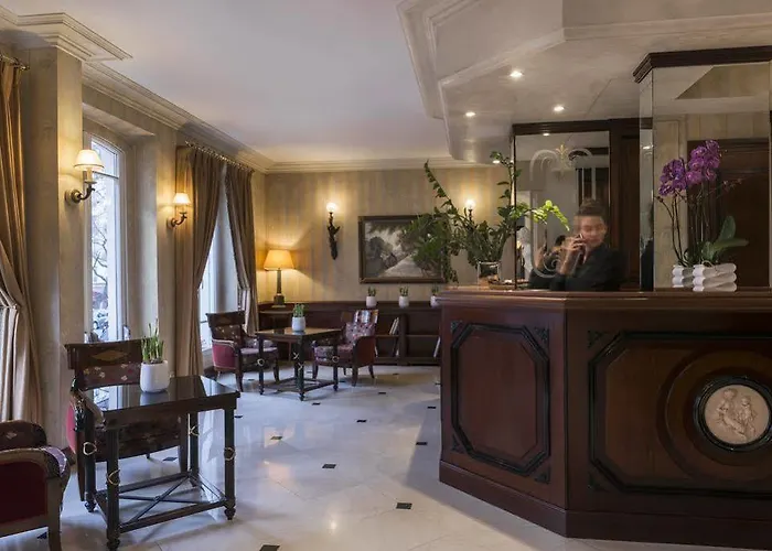 Regence Etoile Hotel 4*